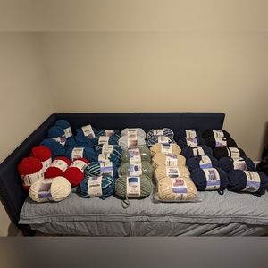 Bernat Blanket Extra Yarn - Black